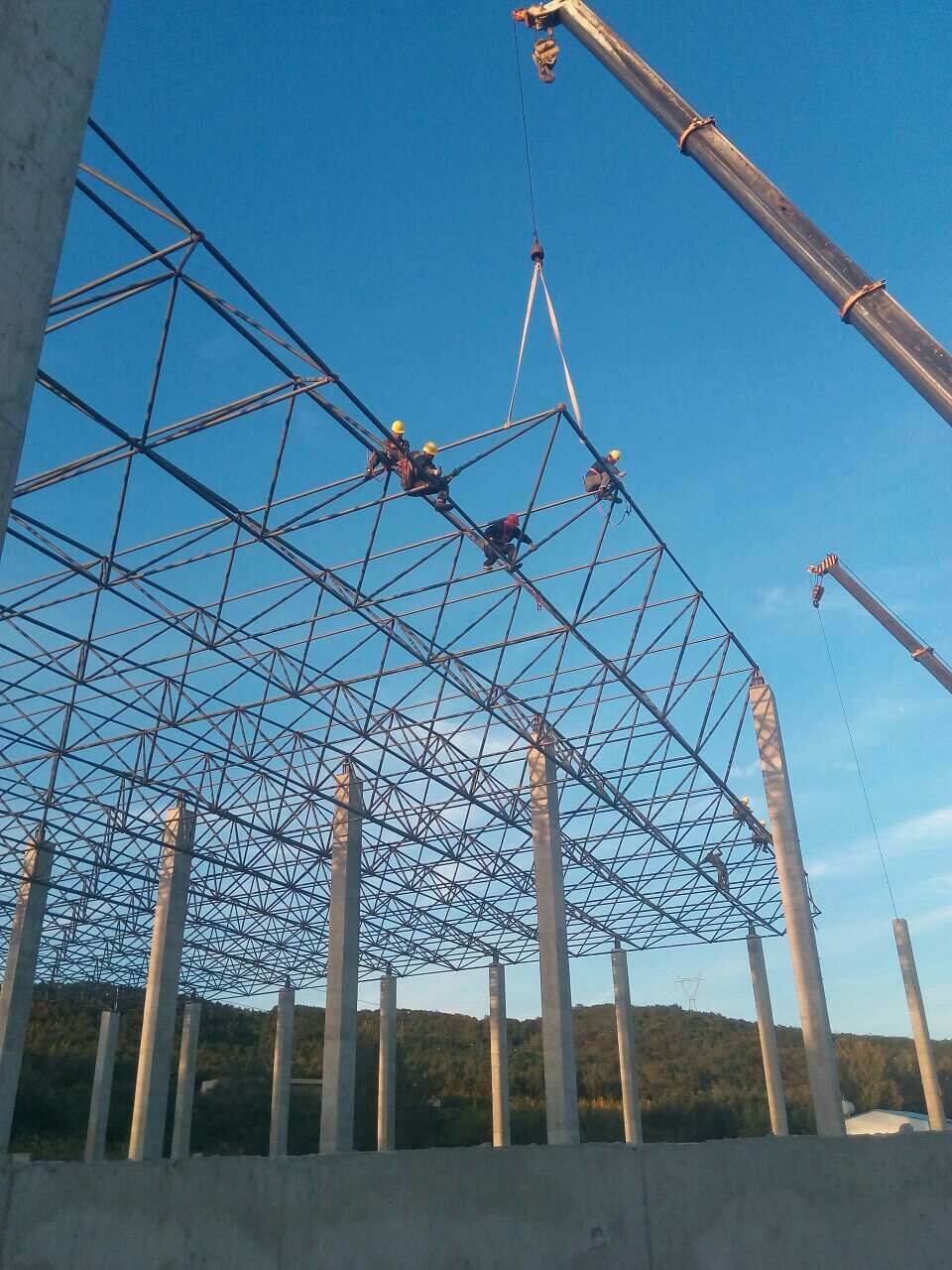 白城汪清物流园网架