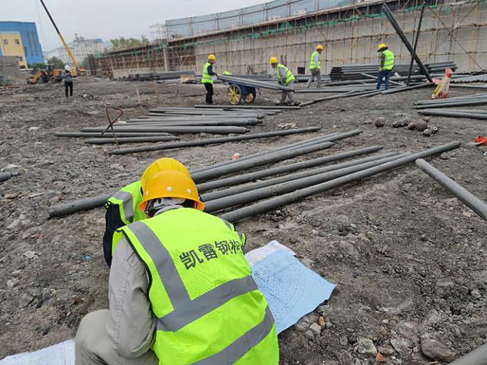 白城螺栓球网架结构